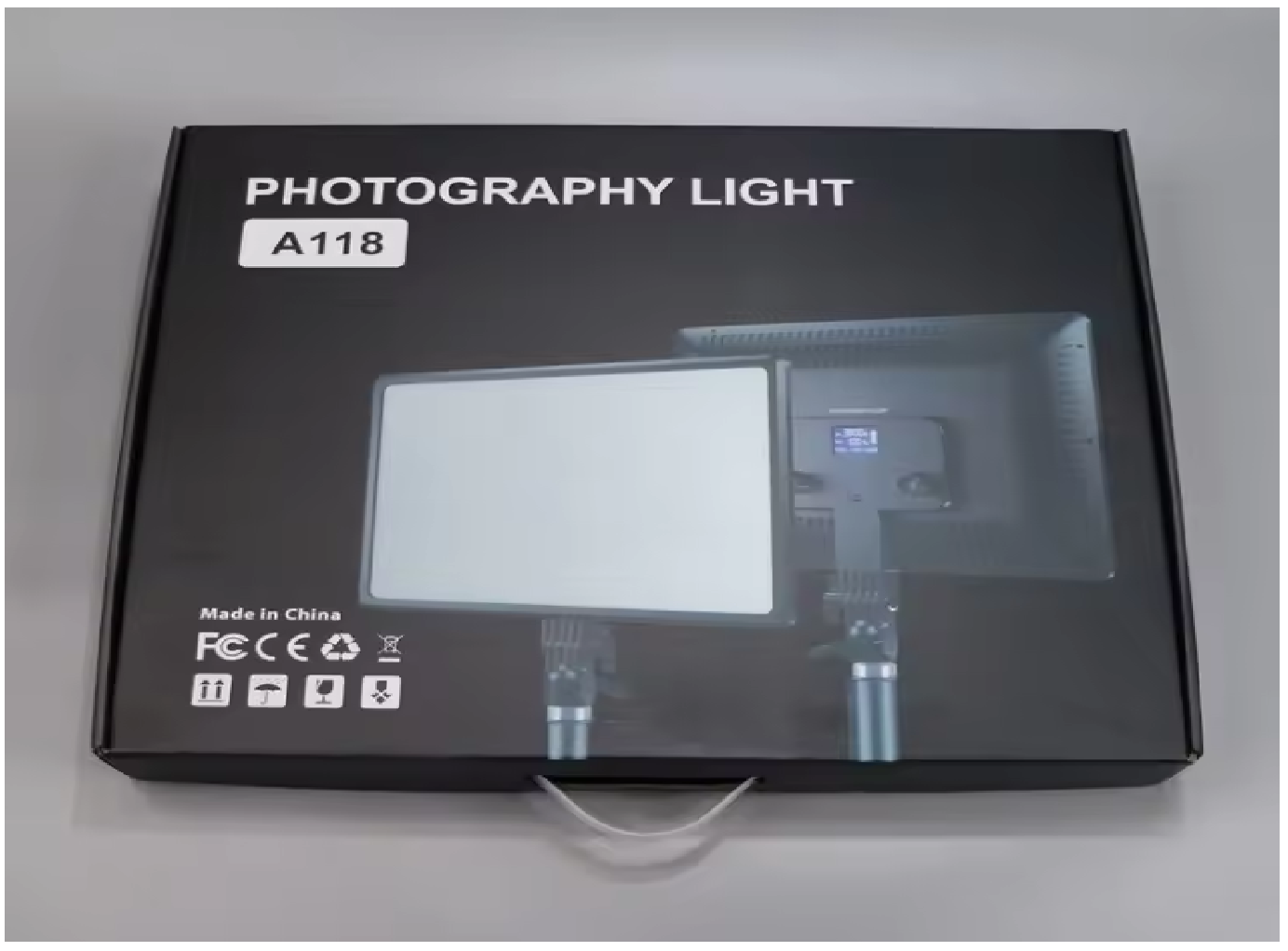 55196e3ff84a51048f20639d8ef60c5e.png A118 Soft LED Light (22″Inches) with 7-Foot Stand Professional Photography & Studio Lighting - Image 1